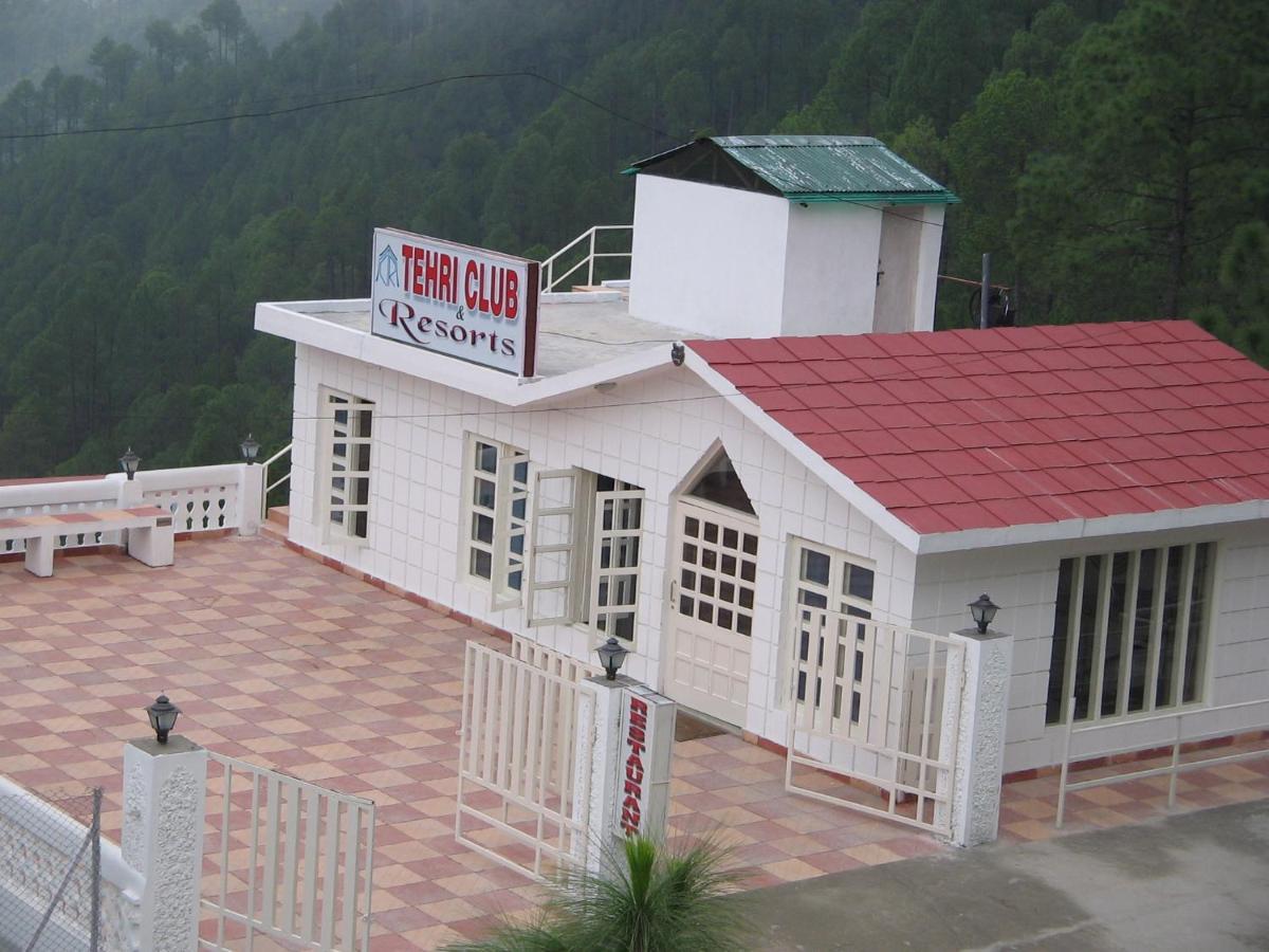 Tehri Club And Resort Chamba  Luaran gambar