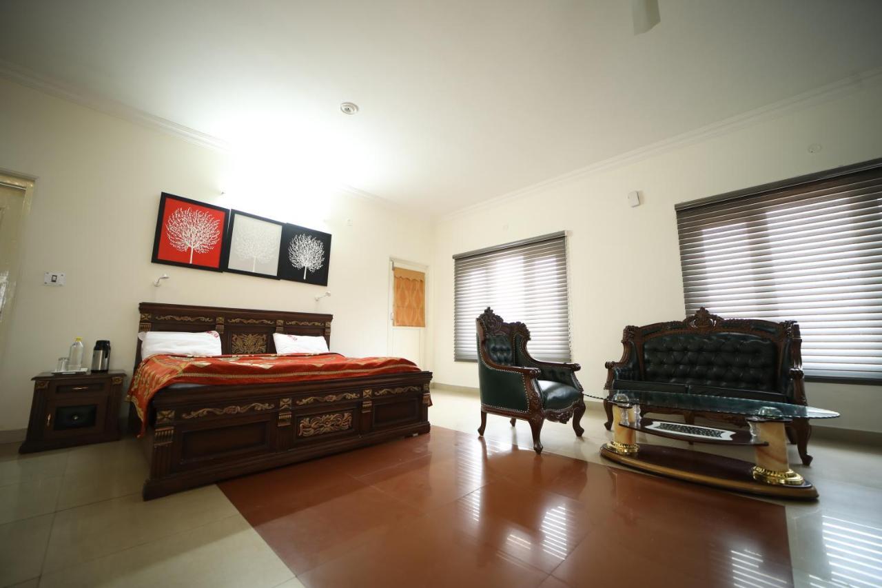 Tehri Club And Resort Chamba  Luaran gambar